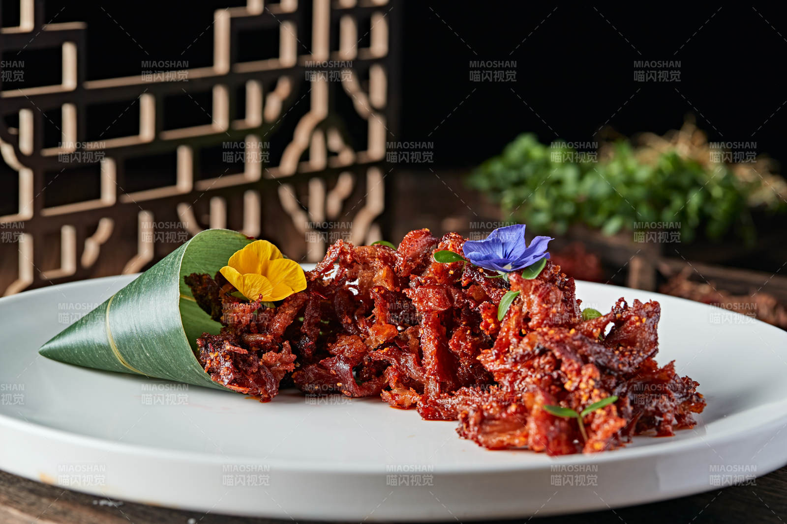 椒麻香辣火边子牛肉