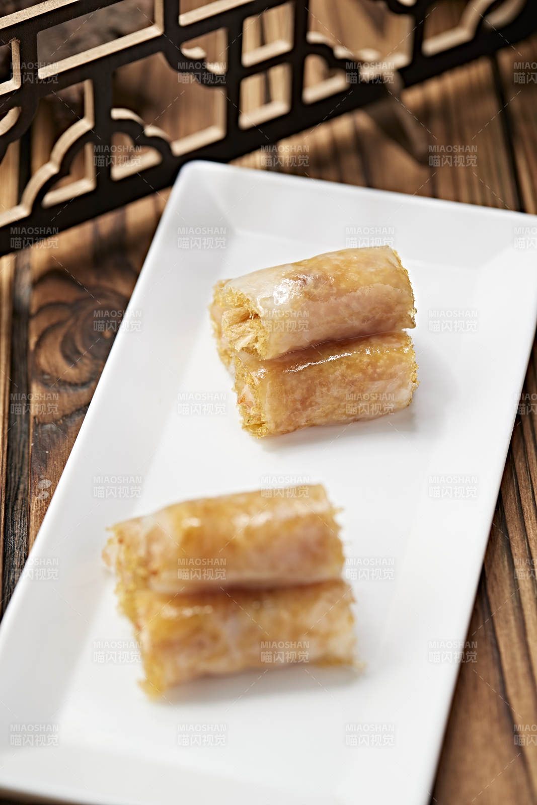 港式茶餐脆皮虾仁肠粉