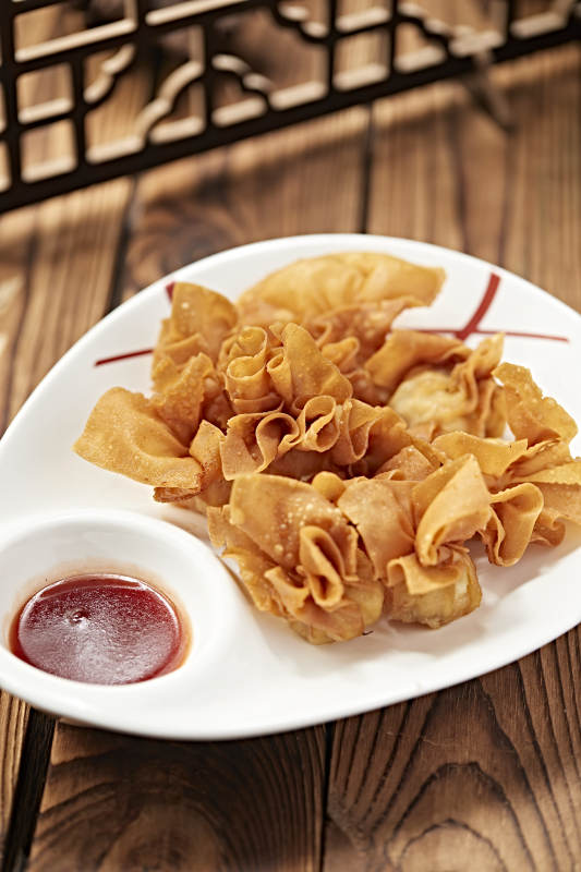 港式茶餐油炸虾肉馅口袋馄饨