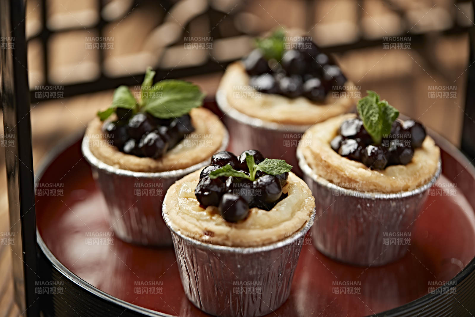 港式茶餐蓝莓葡式蛋挞