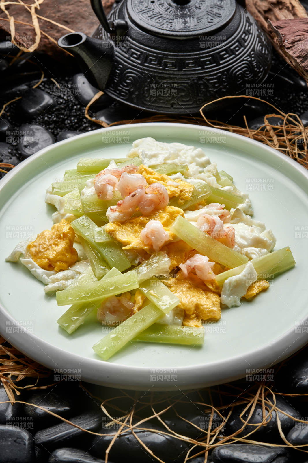 西芹芙蓉炒蛋大蝦仁