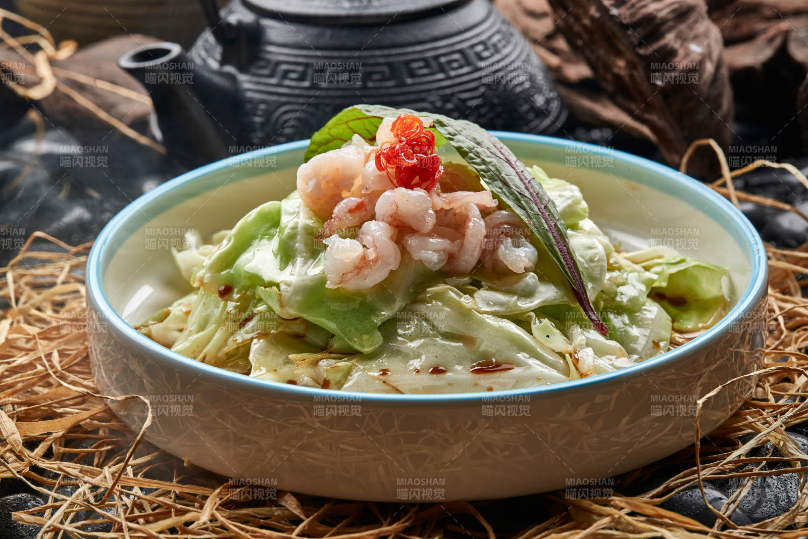 醬爆手撕包菜配蝦仁