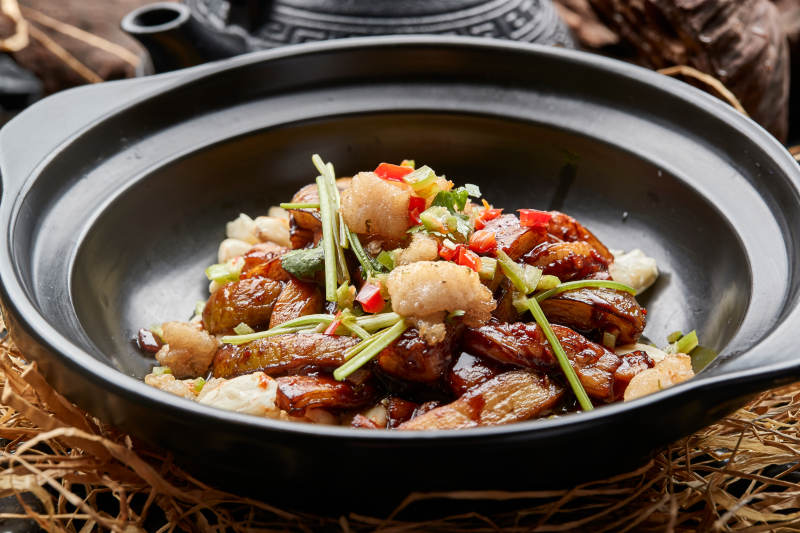 大蒜鳕鱼粒茄子煲