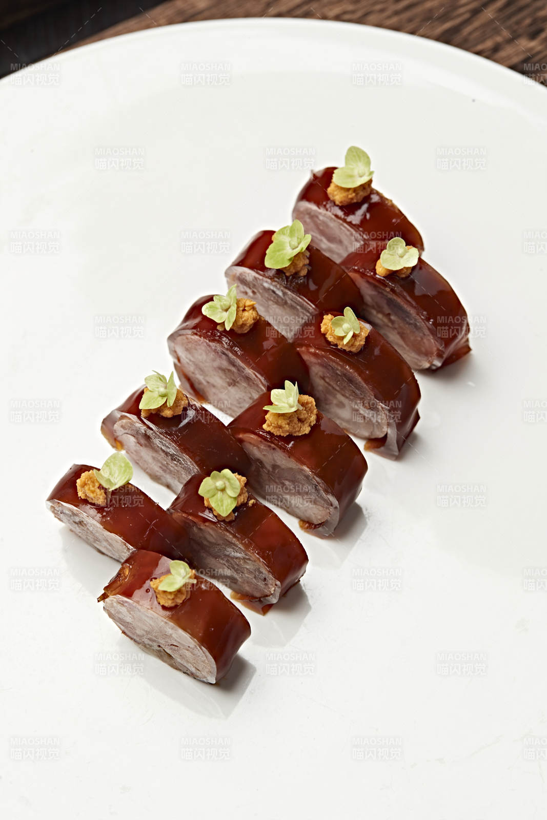 五香皮冻压肘花切片