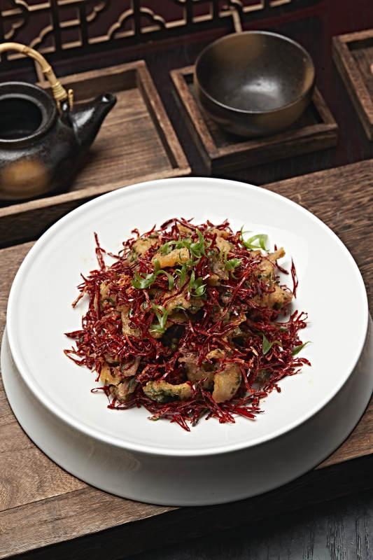 辣椒丝炒过油五花肉片