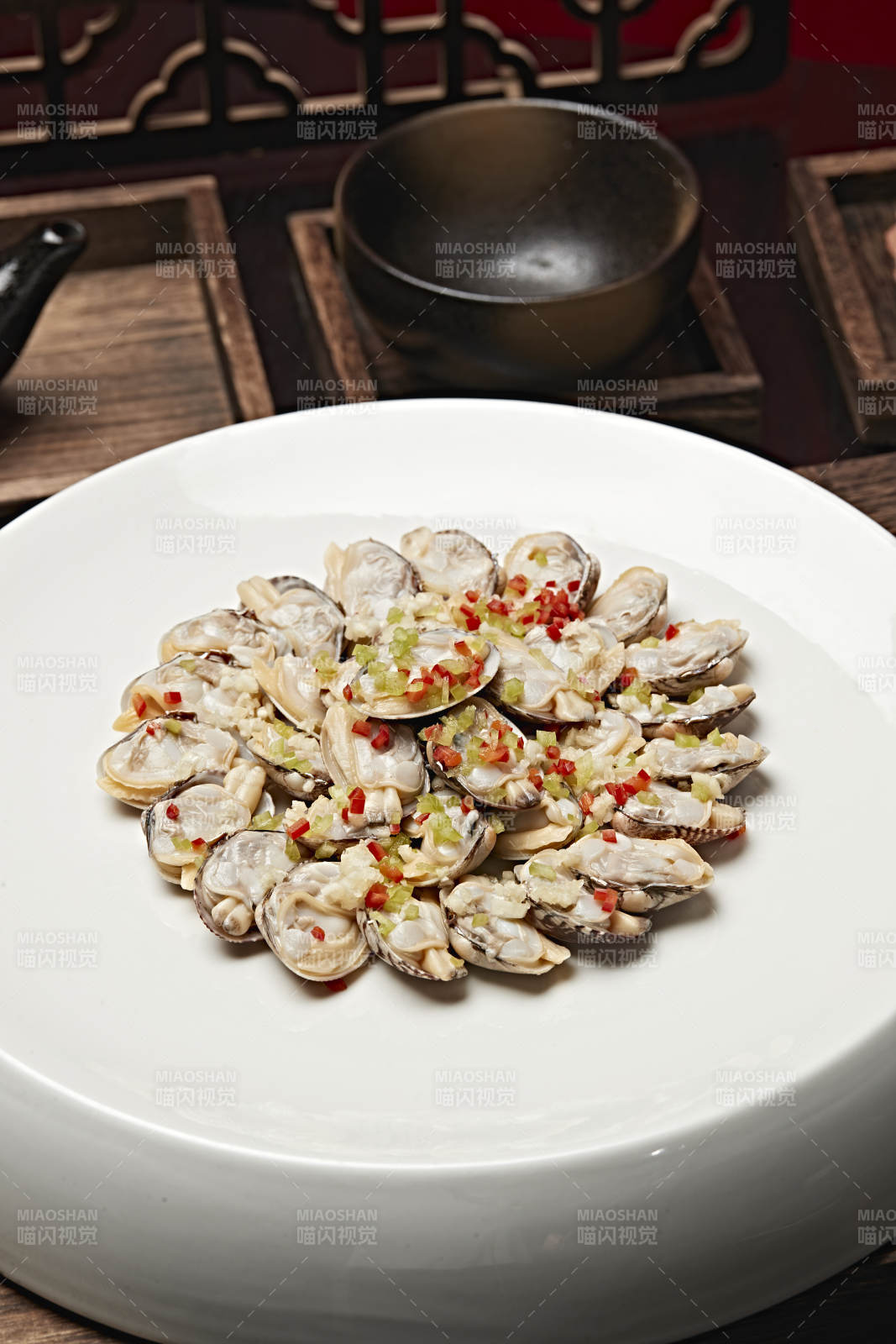 辣椒蒜蓉蒸花蛤