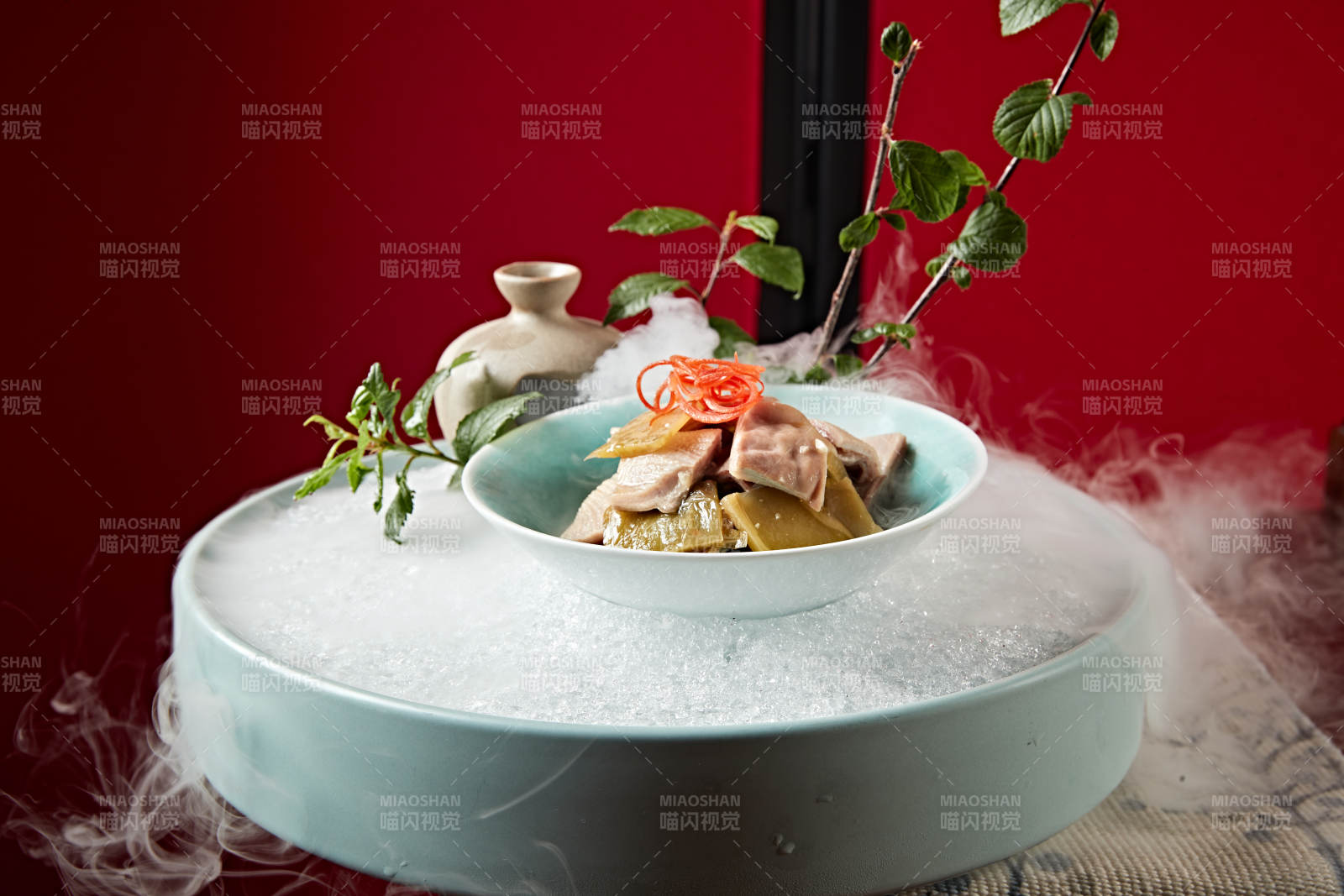 腌酸雪菜配猪肚片