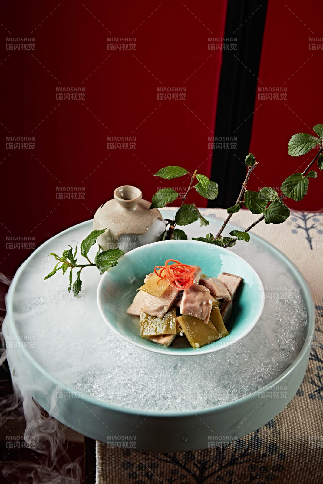 腌酸雪菜配猪肚片