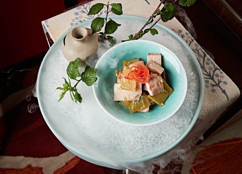 腌酸雪菜配猪肚片