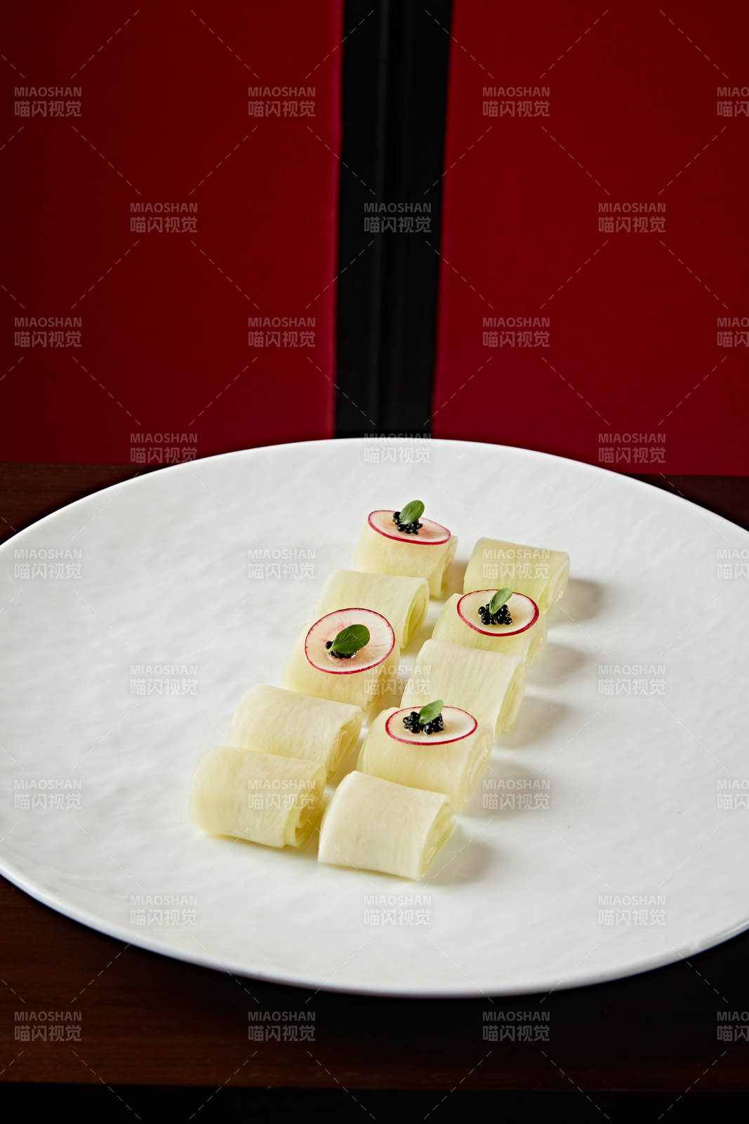 酸筍卷配黑松露