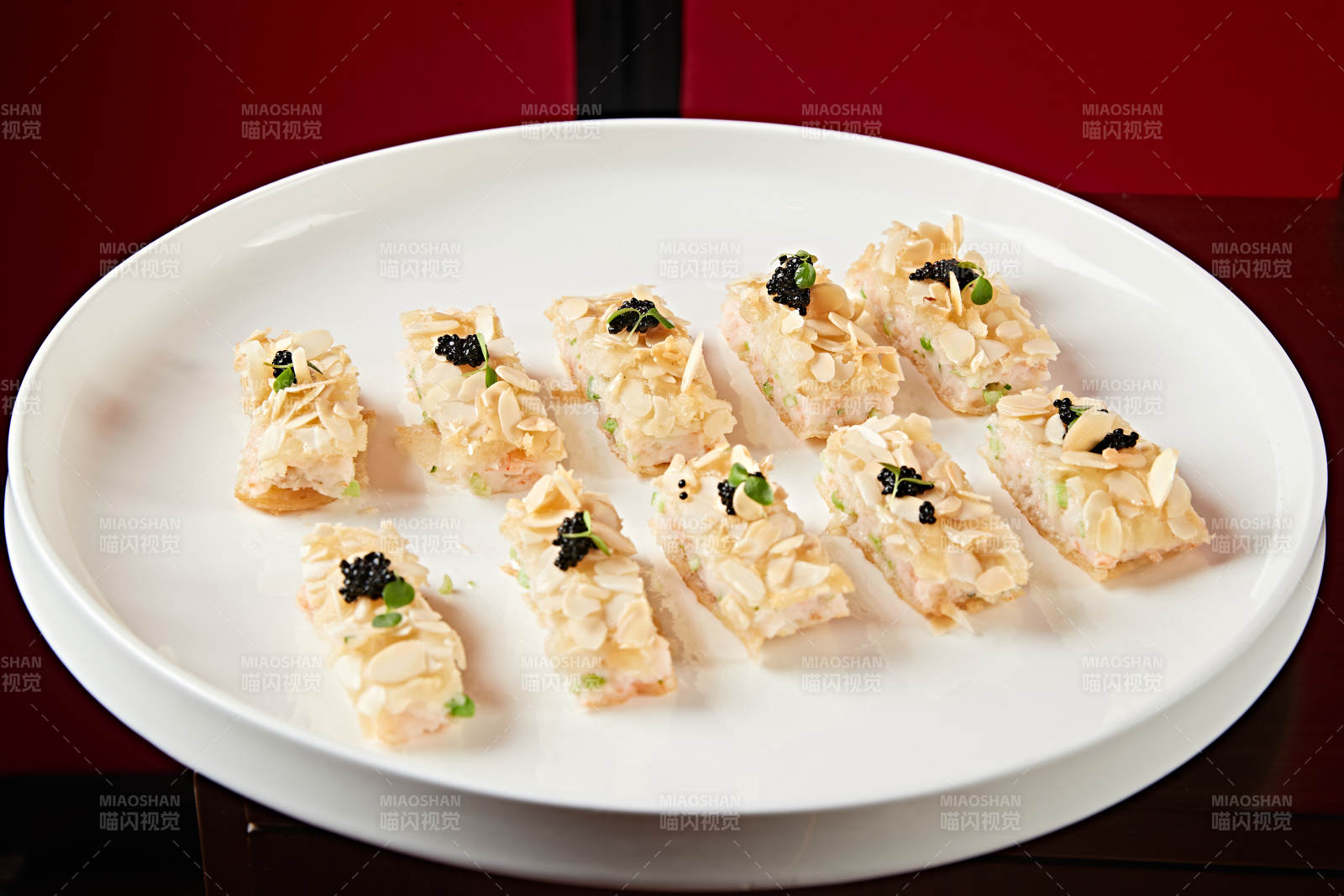 虾肉杏仁饼配黑松露