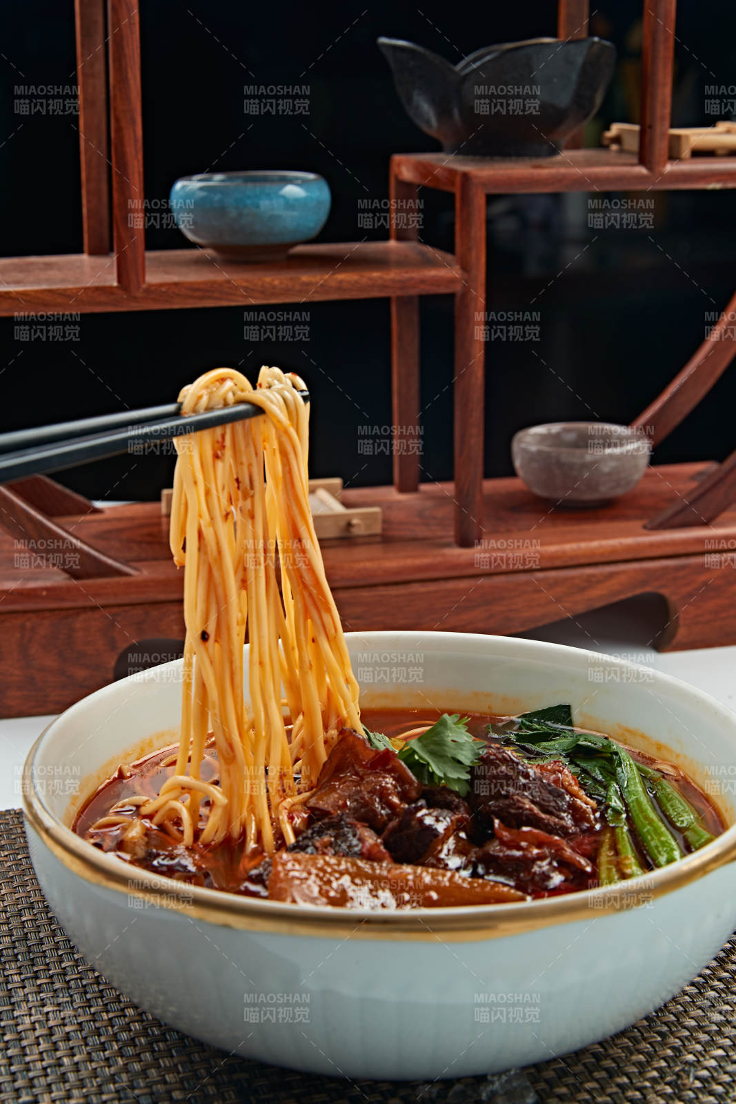 红油重庆牛肉小面