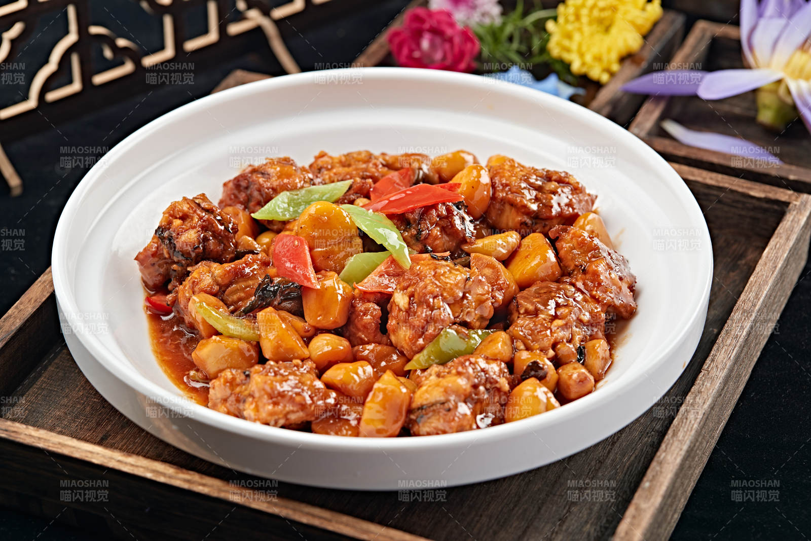 蒜子板栗烧黄鳝