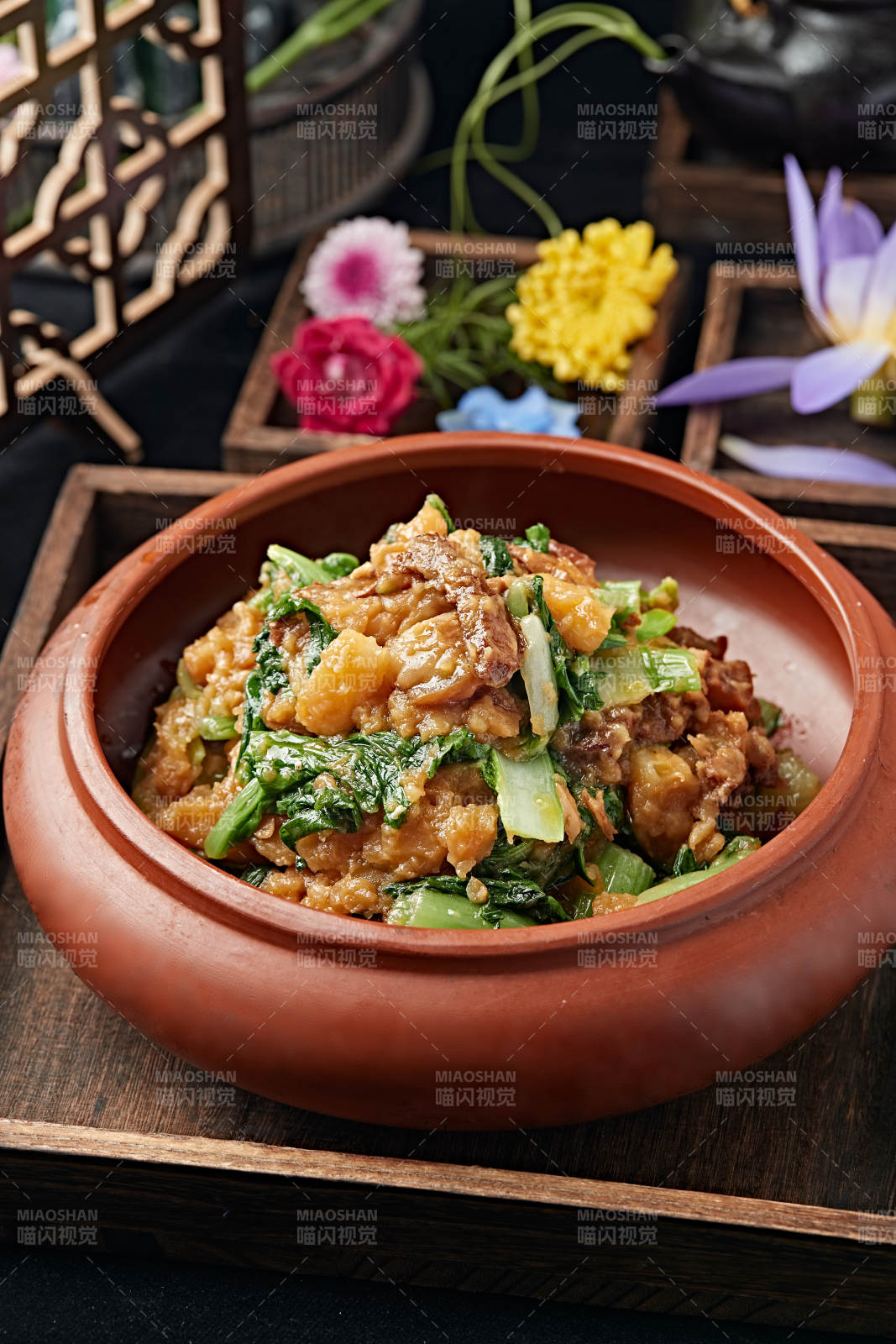 五花肉土豆燉小白菜