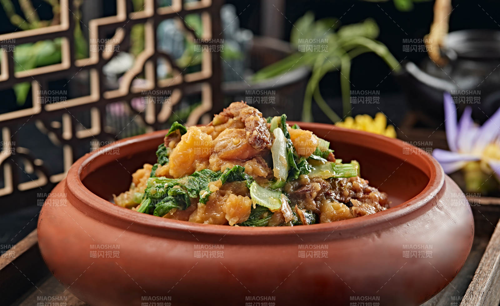 五花肉土豆燉小白菜