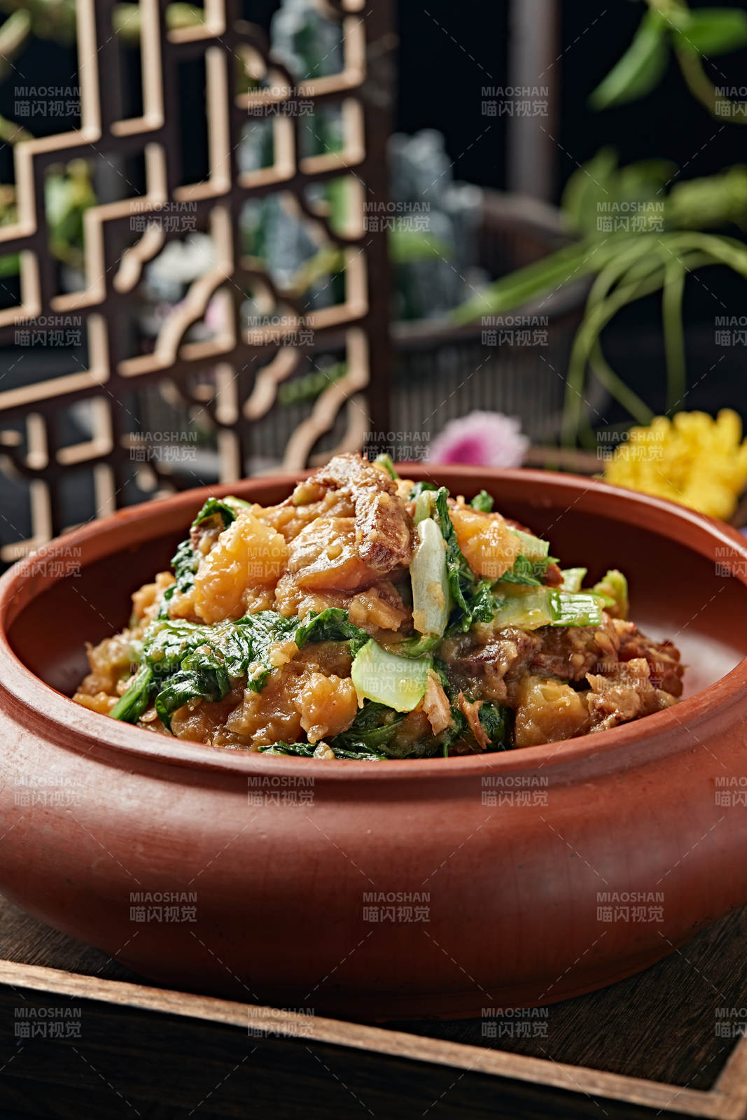 五花肉土豆燉小白菜