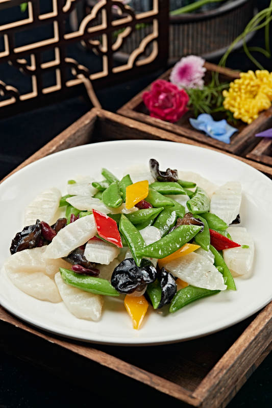 粤菜小炒荷塘月色