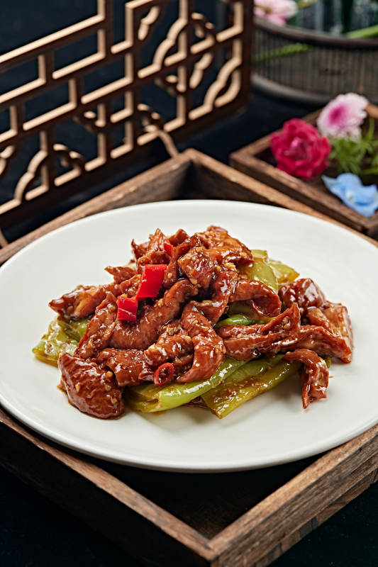 红烧浓汁尖椒肥肠