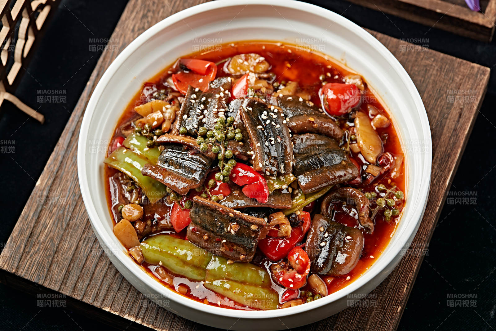 藤椒酸辣泡椒烧鳝鱼段