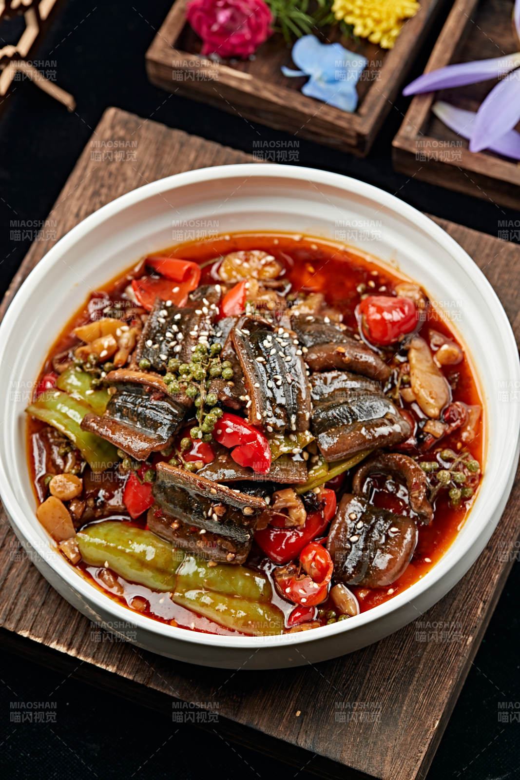 藤椒酸辣泡椒烧鳝鱼段