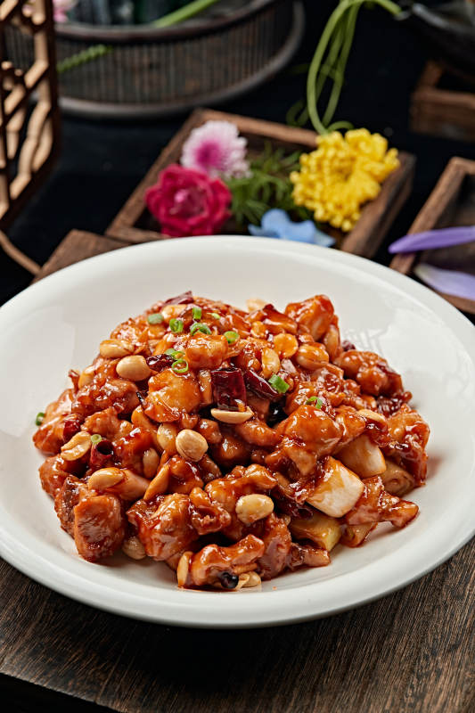 传统川菜宫保鸡丁