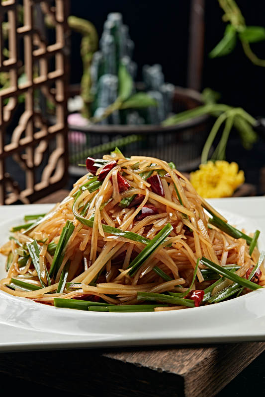 韭菜素炒土豆丝