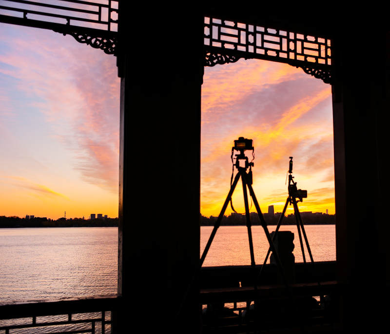 颐和园豳风桥—夕阳下的古亭剪影
