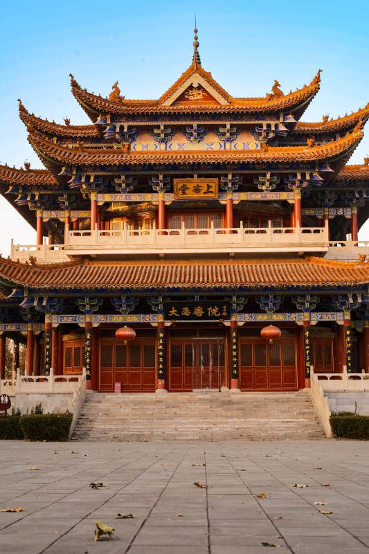 大悲禅寺—古寺巍峨映蓝天