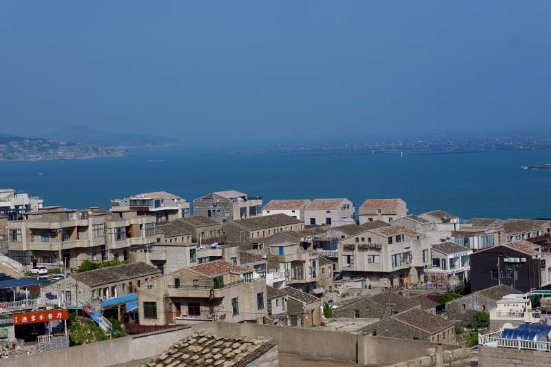 海滨小镇风光（蓝眼泪）