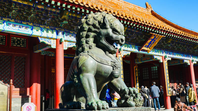 颐和园石狮守门