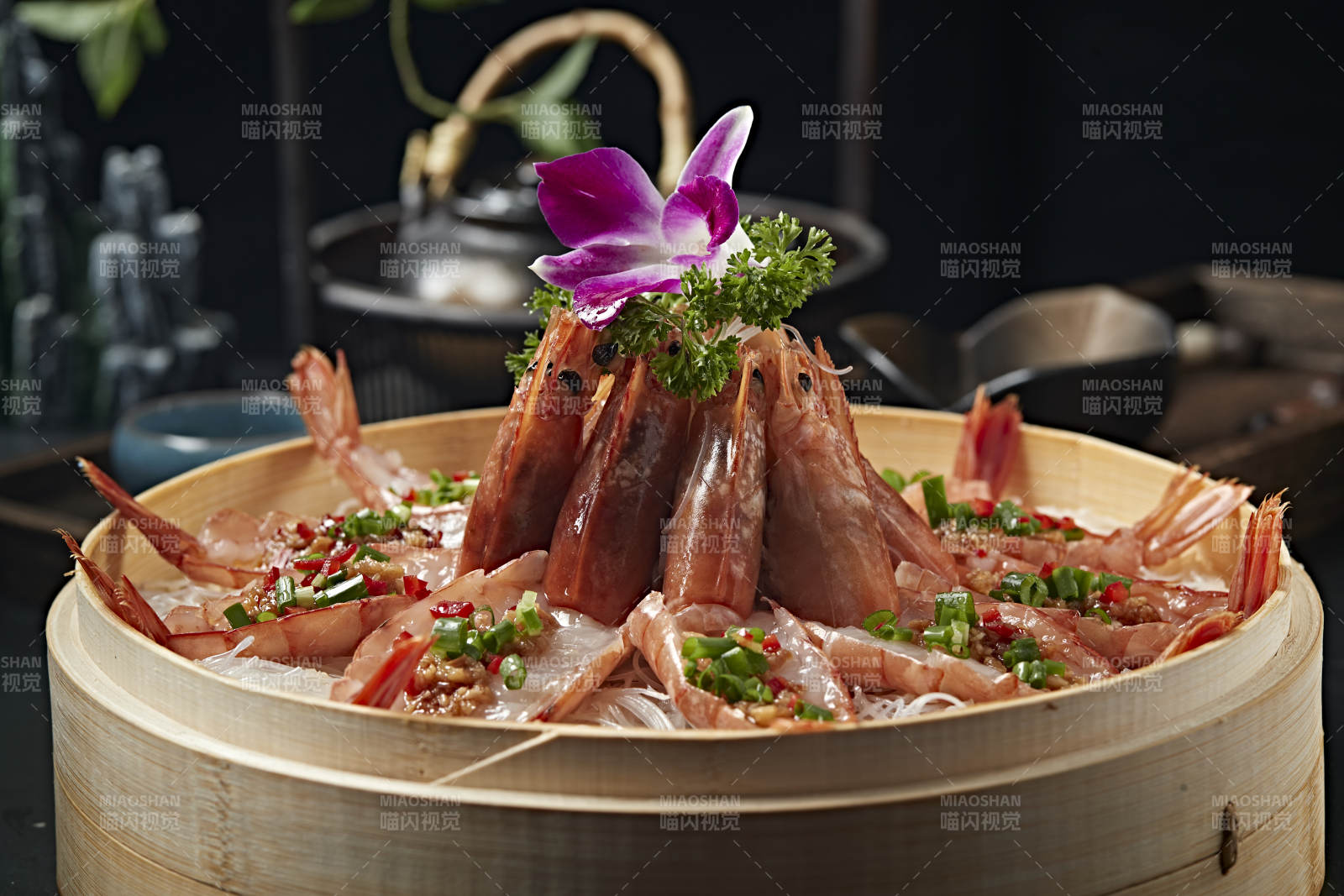 蒜蓉粉絲蒸開背大蝦