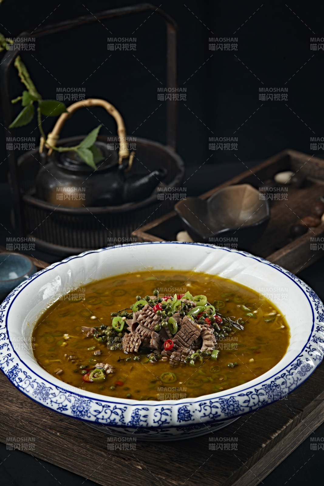 藤椒椒麻酸汤腰花