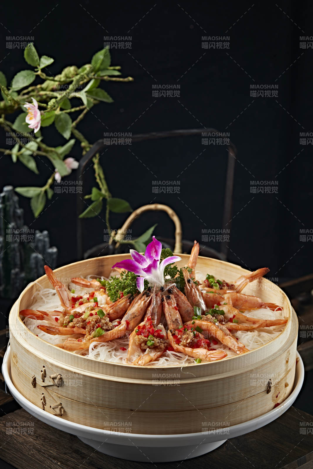 蒜蓉粉絲蒸開(kāi)背大蝦