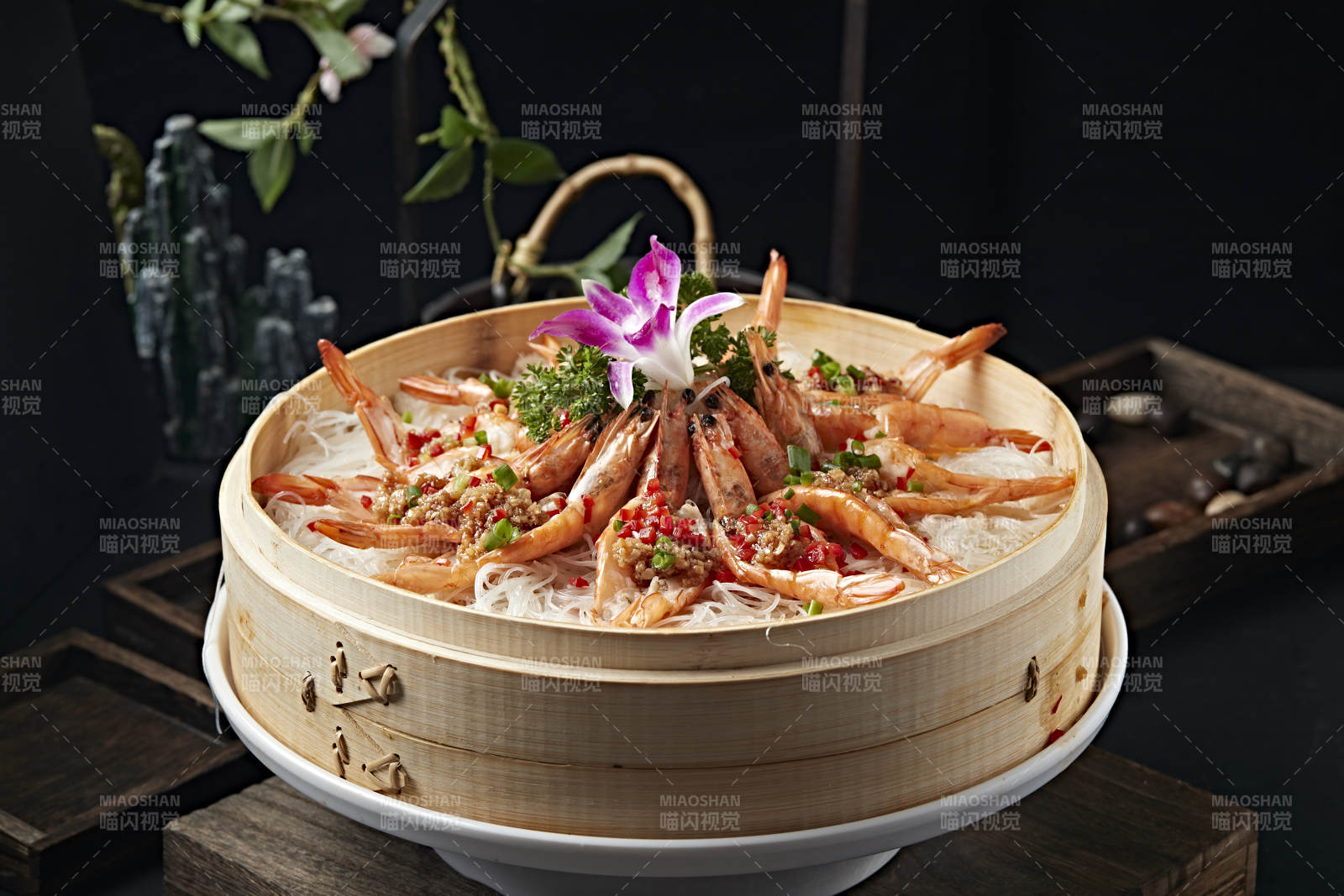 蒜蓉粉絲蒸開背大蝦