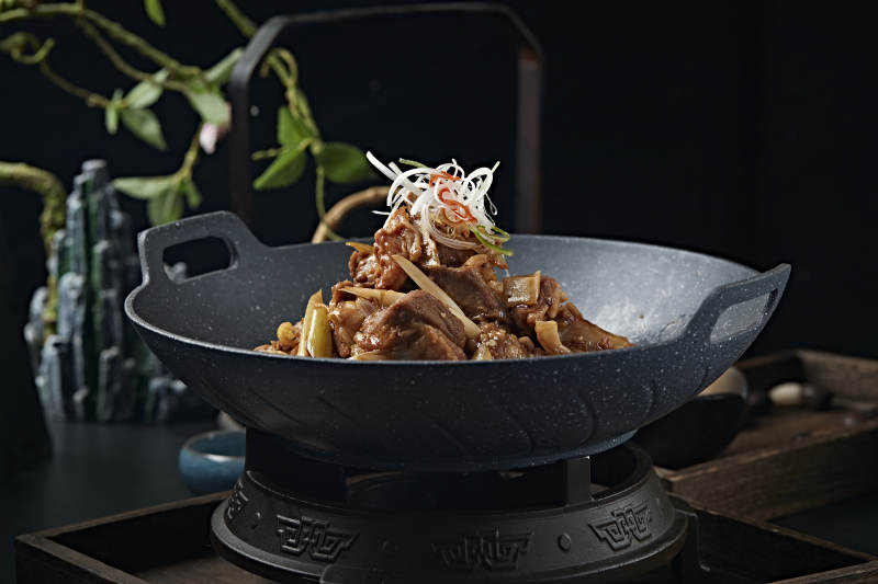 锅仔葱烧羊小排