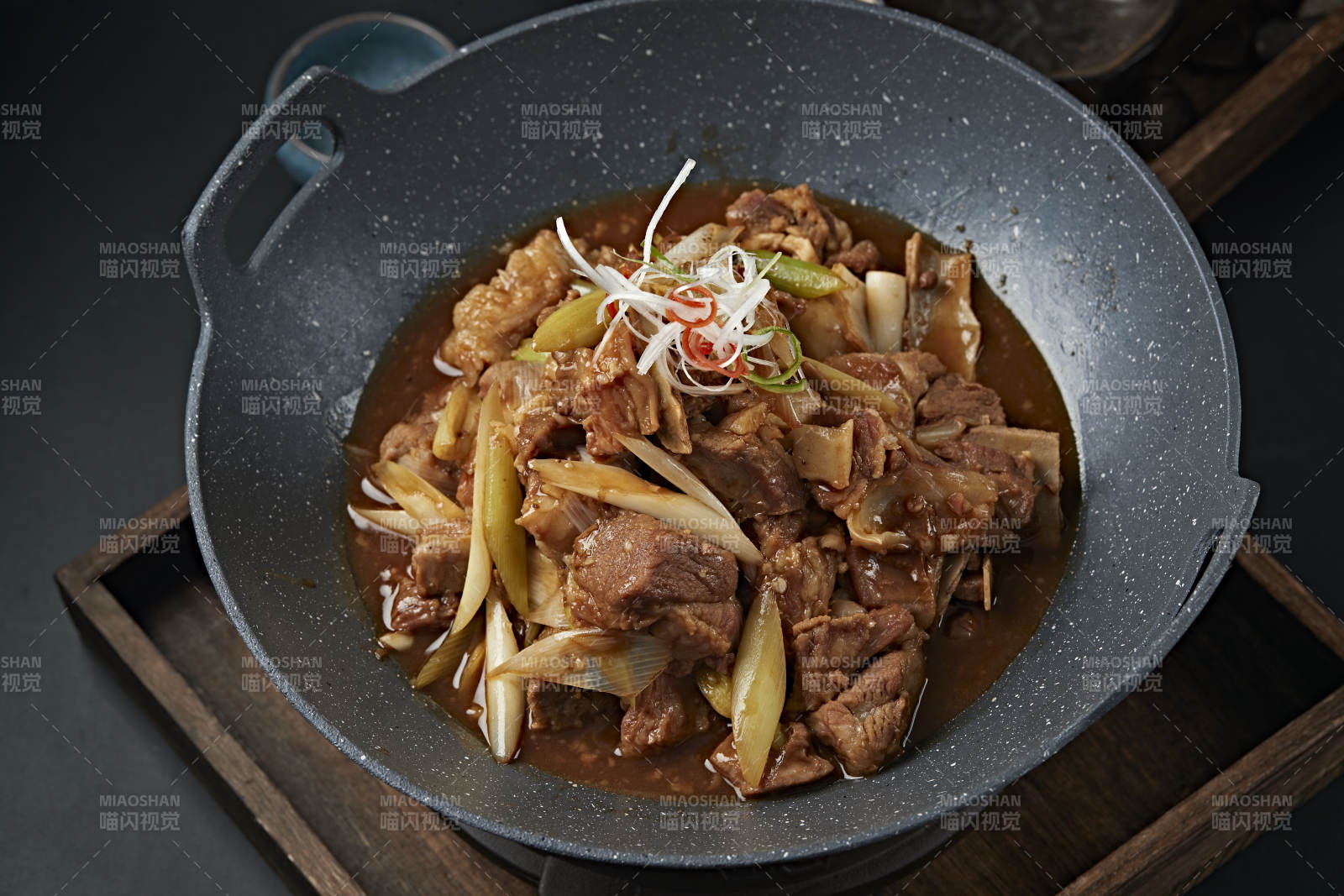 锅仔葱烧羊小排