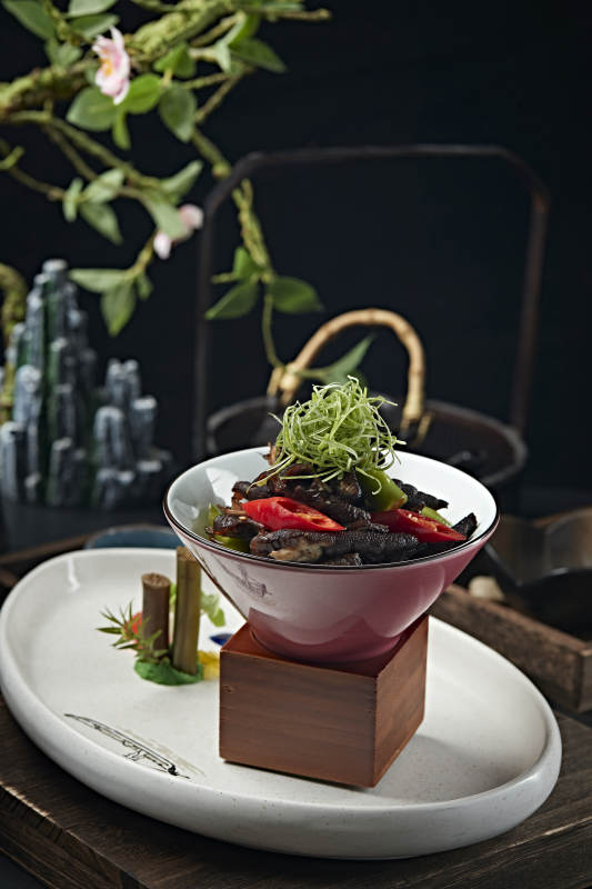 醋腌青红椒乌鸡凤爪