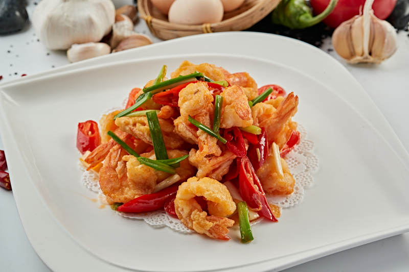 鲜辣椒天妇罗炸大虾尾