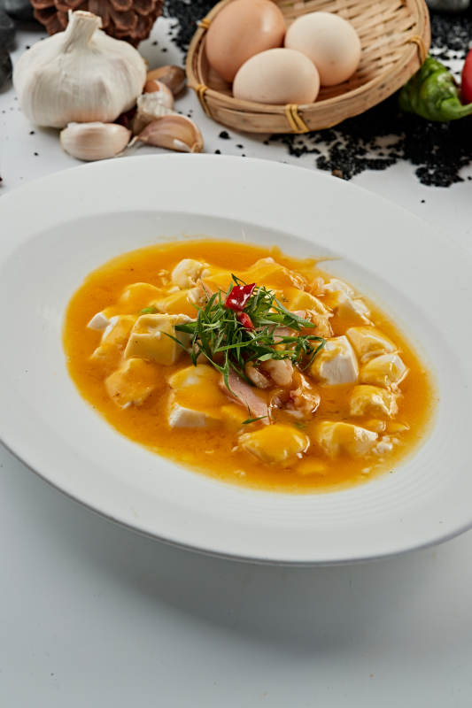 浓汤蟹黄焗日式内脂豆腐