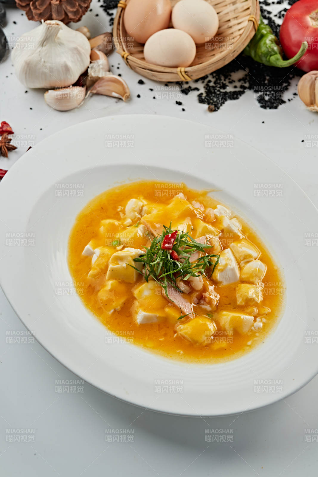 浓汤蟹黄焗日式内脂豆腐