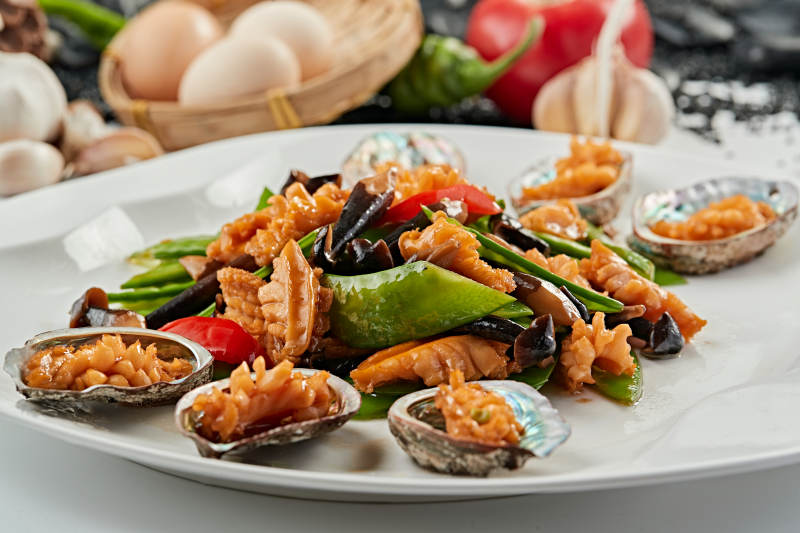 鸡枞荷兰豆小炒鲜鲍鱼