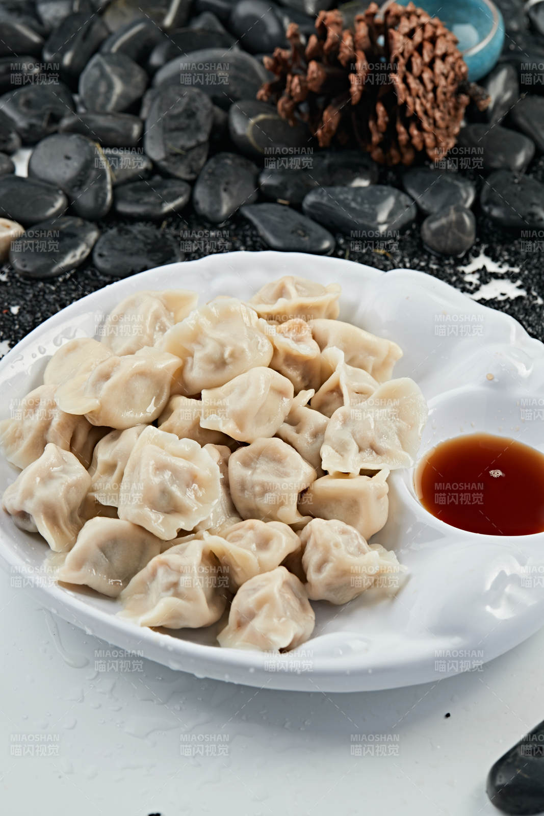 手工猪肉大葱馅饺子