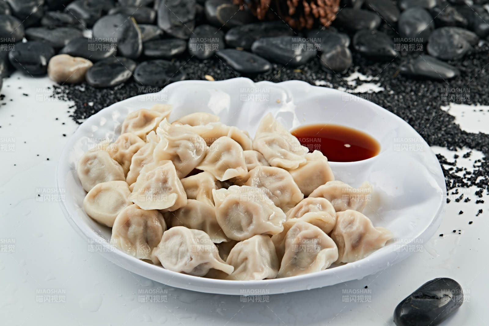 手工猪肉大葱馅饺子