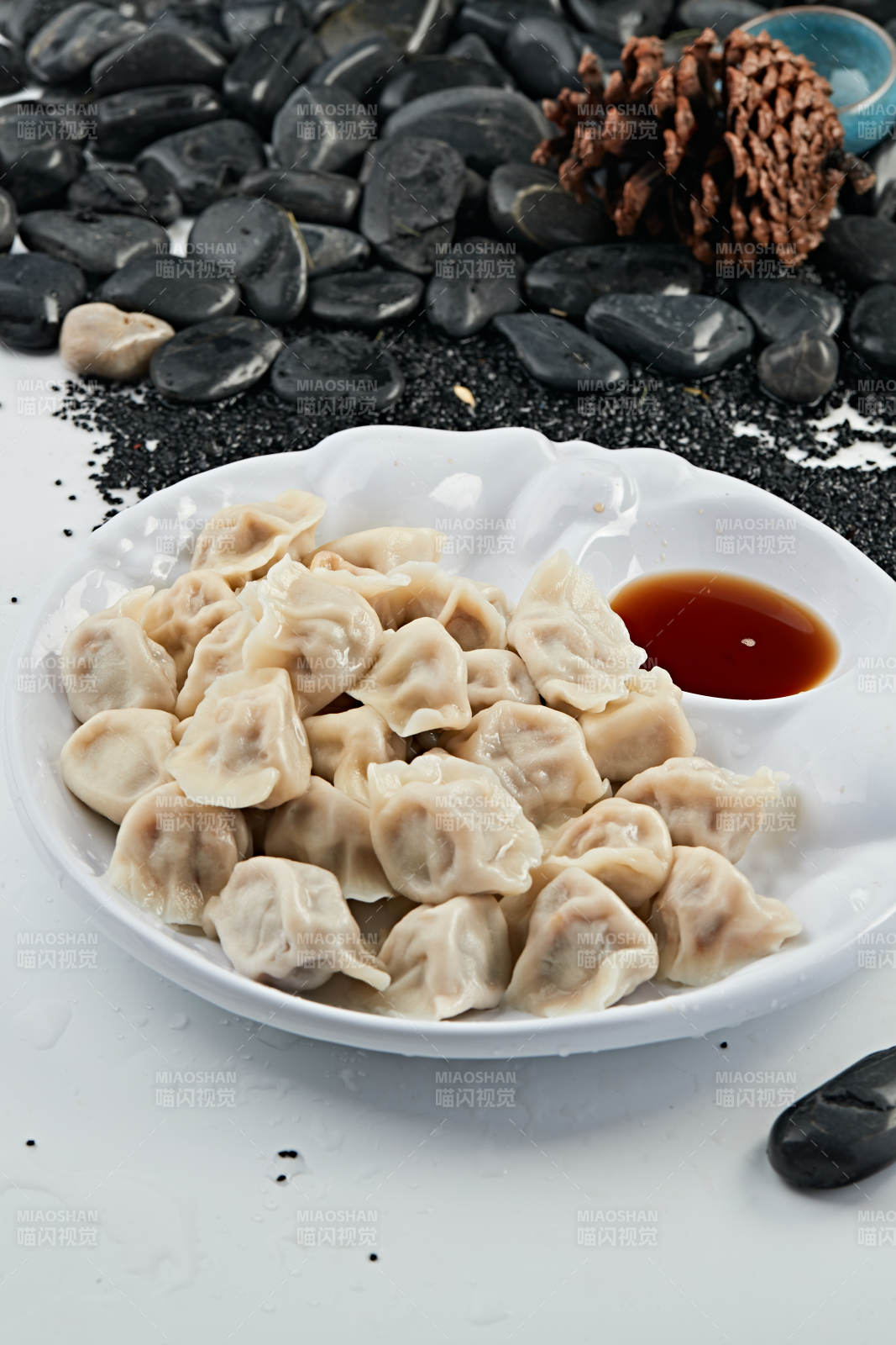 手工猪肉大葱馅饺子