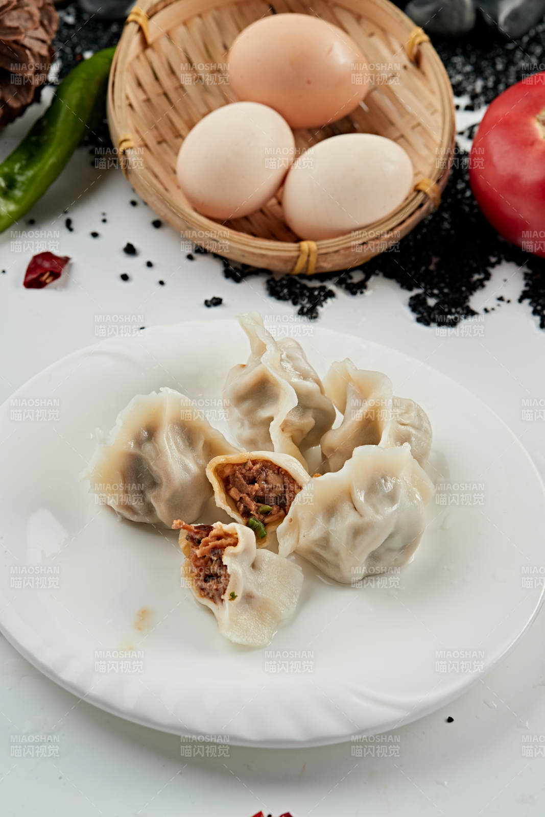 手工醬肉香菇餡餃子