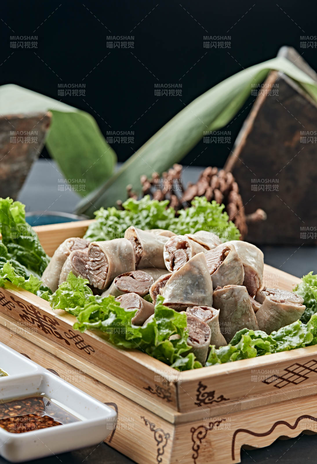 水煮傳統蒙餐羊肉腸