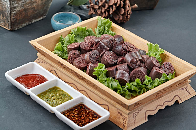 水煮蒜香羊肉血肠