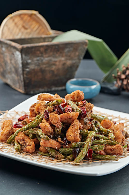 辣子兔丁干煸豆角