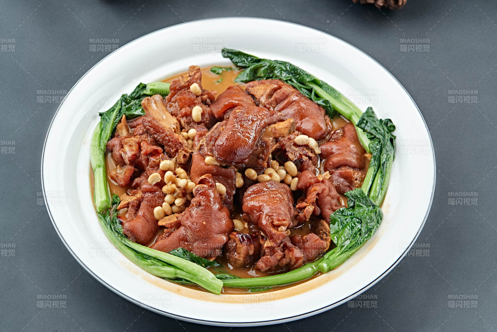 红烧黄豆炖猪蹄