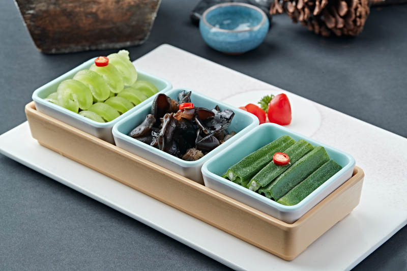 爽口三拼木耳秋葵莴笋丝